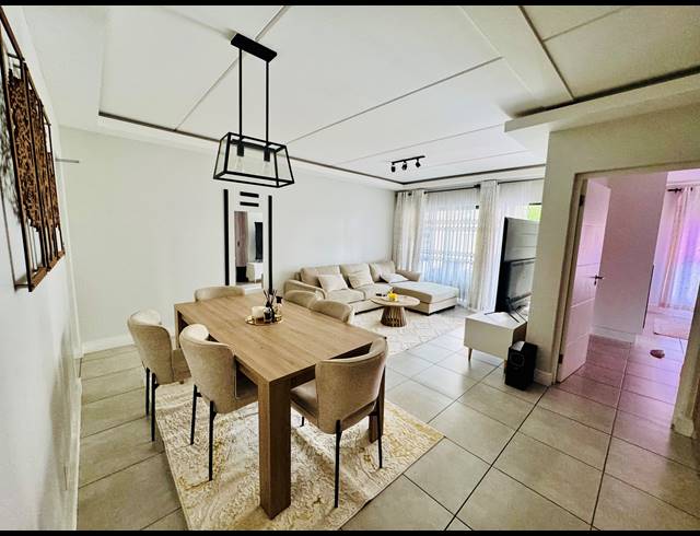 3 BEDROOM FLAT FOR SALE IN WATERFALL